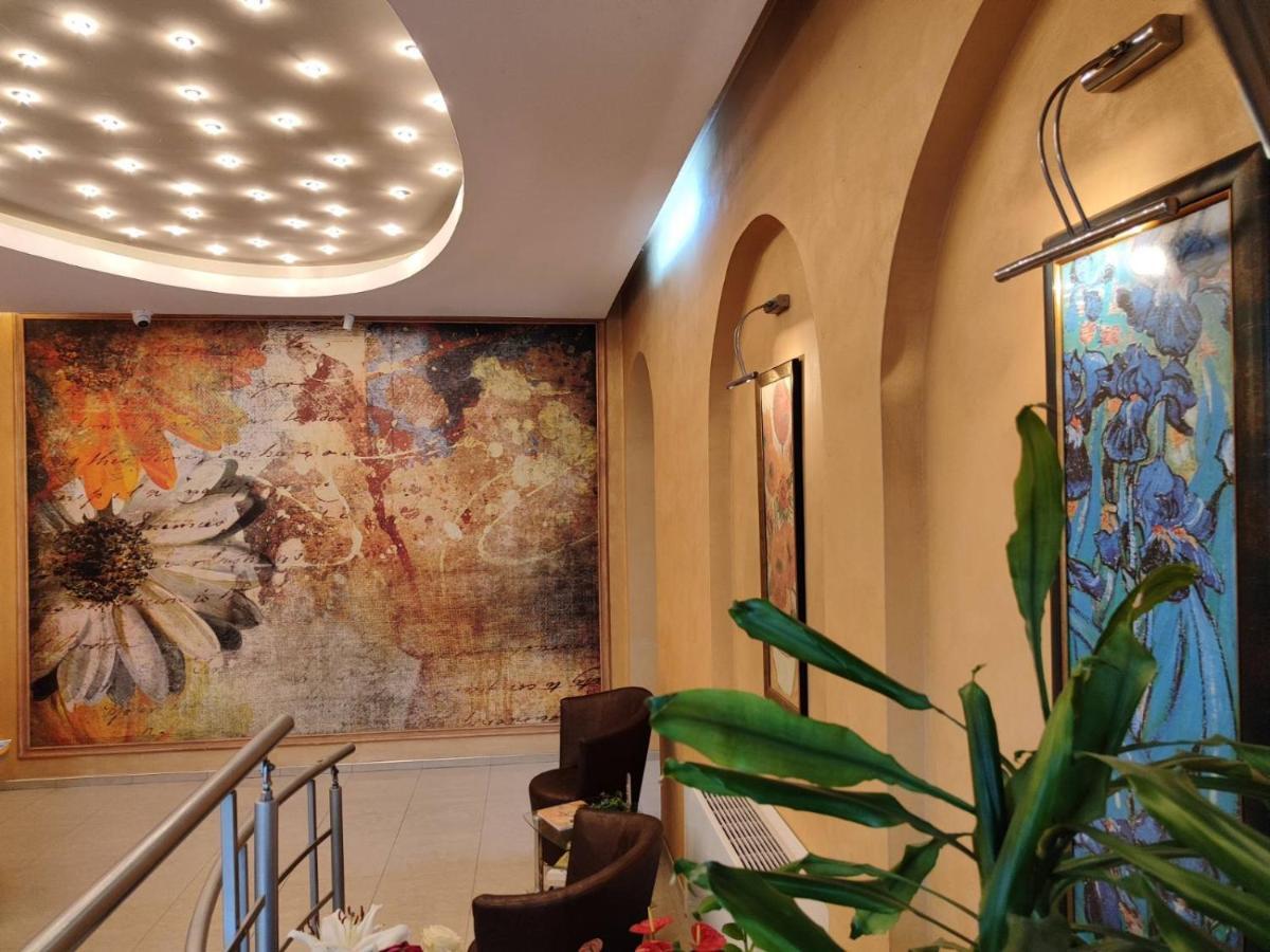 Семеен Хотел "Булаир" Burgas Ngoại thất bức ảnh