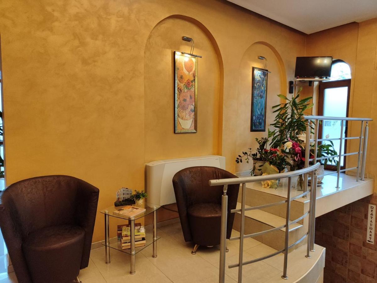 Семеен Хотел "Булаир" Burgas Ngoại thất bức ảnh